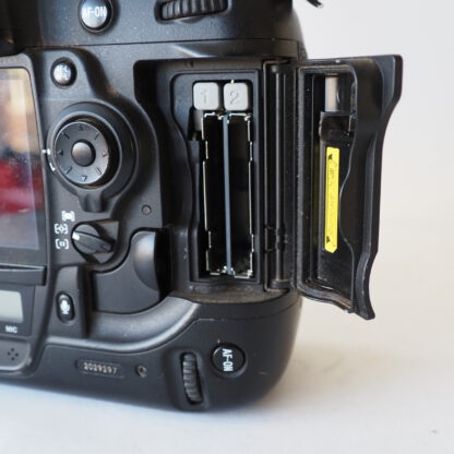 Nikon D3 body (slechts 8384 clicks) - Afbeelding 9