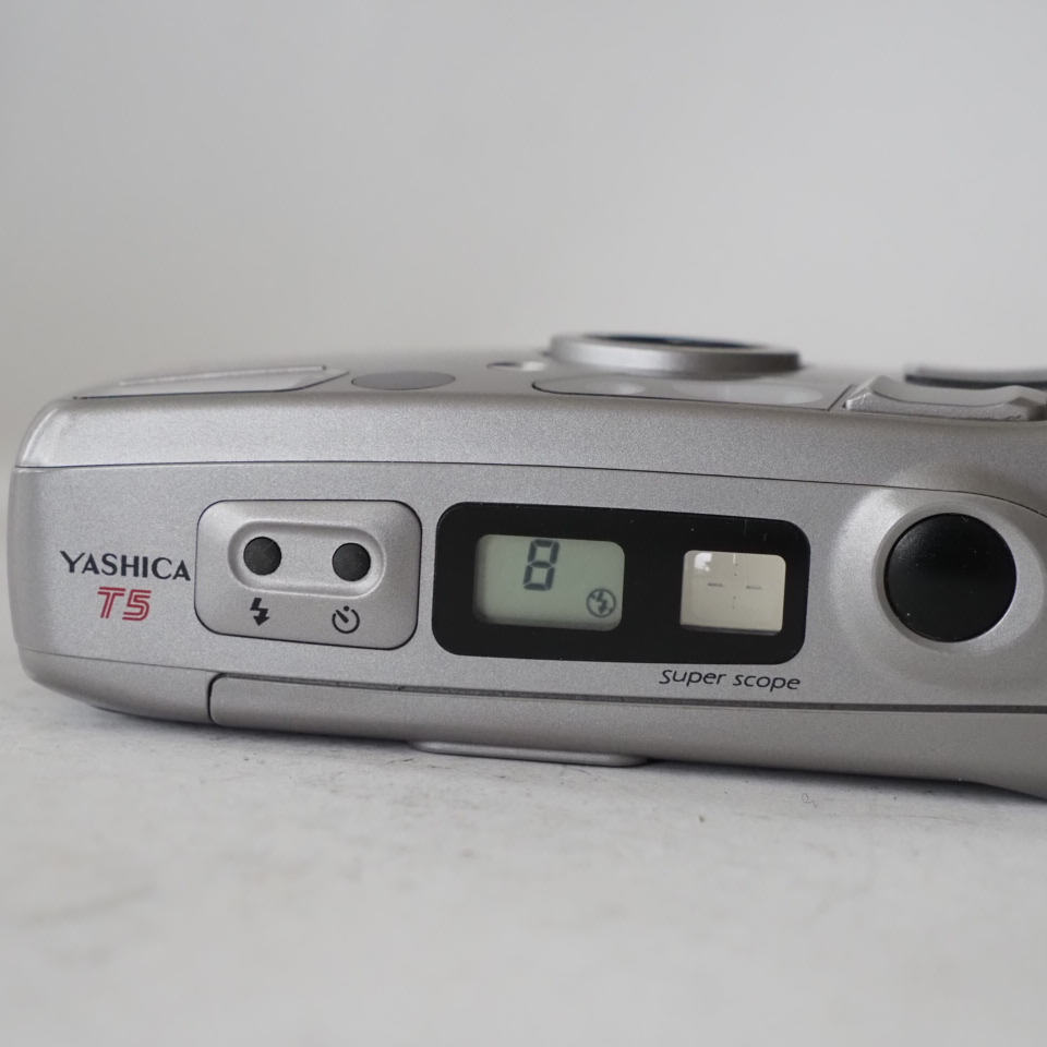 Yashica T5 zilver (lezen) - Afbeelding 2